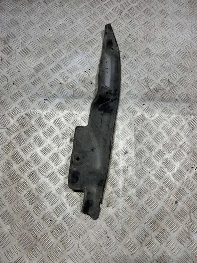 5j0821112 Пыльник крыла переднего правого Skoda Roomster 2008