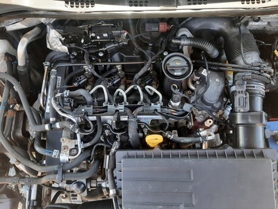 04B130277J форсунки 1.4 tdi cut 126 тысяч л.с. оч.