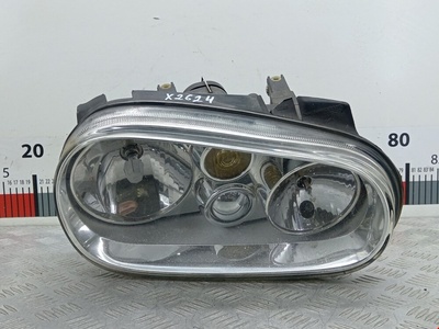 67742020 Фара правая Volkswagen Golf 4 (1997-2004) 2000 ,1J1941018K