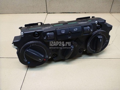 1K0820047HCWHS Блок управления климатической установкой VAG Caddy III (2004 - 2015)