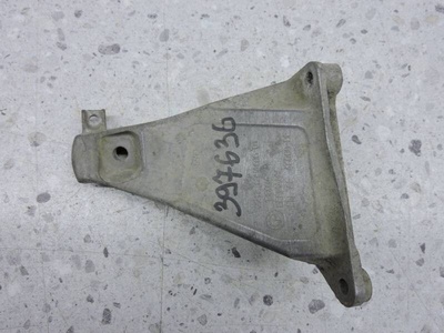 22116754616 Кронштейн двигателя правый BMW BMW 7-Series E65,E66 2001-2008