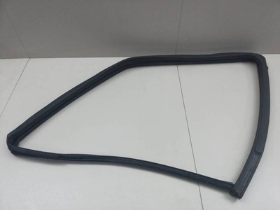 80330BR10A Уплотнитель стекла двери Nissan Nissan Qashqai+2 (JJ10) 2008-2014 , 80330BR21A, 80330BR26B