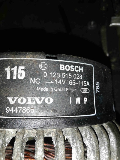 0123515028 Генератор Volvo V70 2000