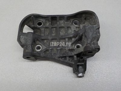 059903143Q Кронштейн генератора VAG Q7 [4L] (2005 - 2015)