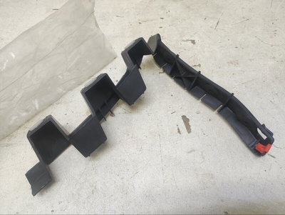 13179903 Кронштейн бампера Opel Corsa D 2006-2010