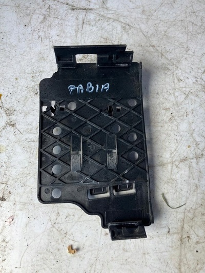 6R0906507F крепление блока управления крепление fabia iii 1.4 tdi