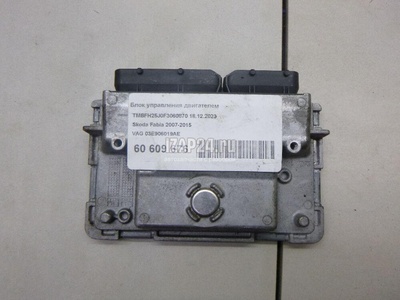03E906019AE Блок управления двигателем VAG Roomster (2006 - 2015)
