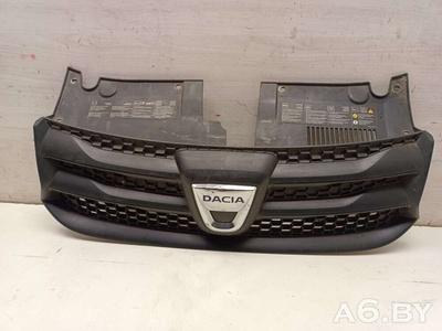 623103971R Решетка радиатора Renault Logan 2 2016
