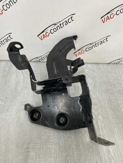 4F0614119M Кронштейн блока ABS Audi A6 C6 2010