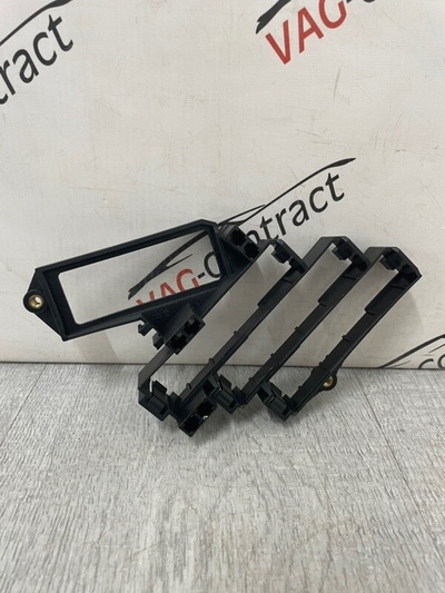 4L0971845 Корпус блока предохранителей Audi Q7 2007