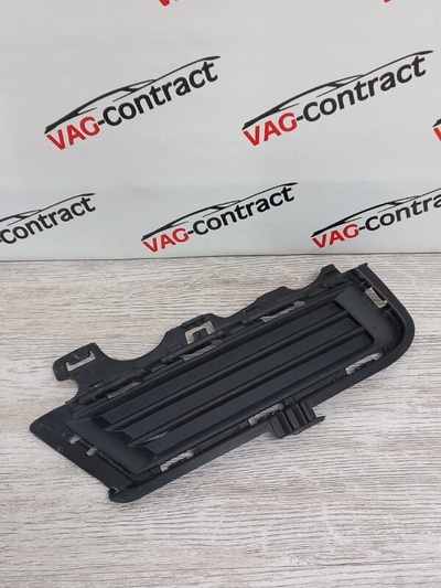 5G0853212D Решетка в бампер Volkswagen Golf 7 2013