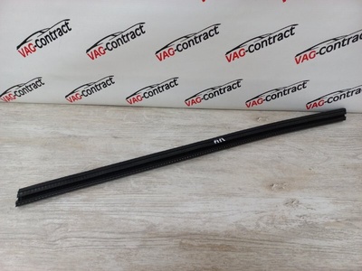 4G0837479A Уплотнитель стекла двери Audi A6 С7 2013 , 4G0837480A