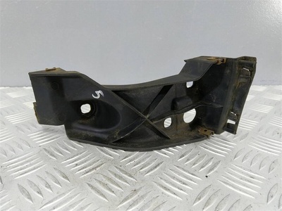 4E0853921C Кронштейн крепления порога Audi A8 D3 2006