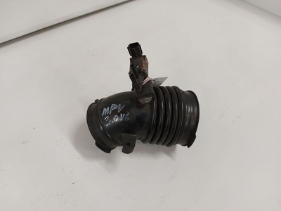 AJ5113221 mazda mpv ii 3.0 v6 трубки перелет воздушный