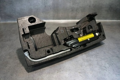 3C5012115D пенополистирол комплект ремонтный вставка колёса лифт домкрат volkswagen passat cc