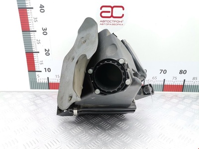 058133837E Корпус воздушного фильтра Audi A4 B5 (1994-2001) 1996 ,06B133837B