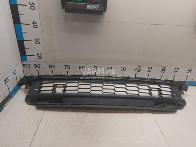 5658536779B9 Решетка в бампер центральная VAG Kodiaq 2017