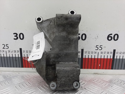 079903805J Кронштейн генератора Audi A6 C6 (2004-2011) 2005 ,