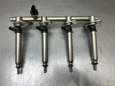 A2740701095 Топливная рампа Mercedes C-class W205 2016 , A2740780445, A2560700187, 0261500397, A27407804, A2740703800, A2781530728, A2740700995, A2780700687, A2560700187, A2780701187, A2560700900