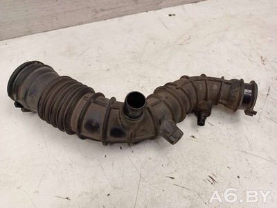 165764382R Патрубок турбины Renault Logan 2 2013