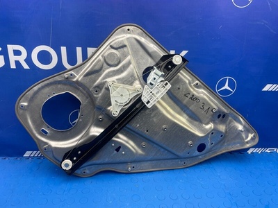 A2127301779 стеклоподъемник Mercedes C 200 w204 2010