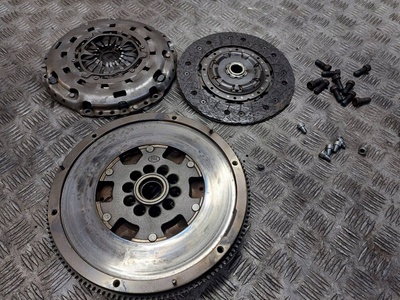 021105266G колесо двухмассовый диск датчик sharan mk1 2.8 vr6