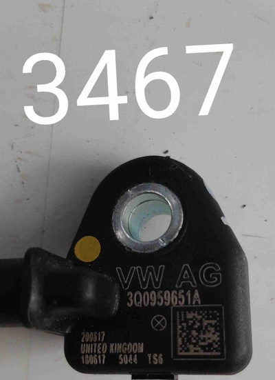 3Q0959651A Датчик удара Volkswagen Passat B8 (2014—2020) 2018