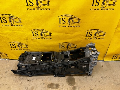 4m0863243c стеллаж крепление туннель среднего audi q7 4m0