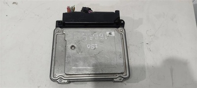 03L906018JR Блок управления двигателем Audi A4 2010 ,, CJCB
