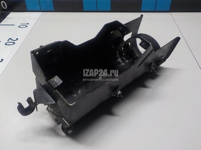 7E0127224A Кронштейн топливного фильтра VAG Transporter T5 (2003 - 2015)