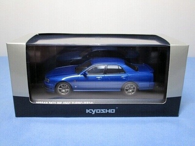Nissan skyline 25gt турбина er34 , bayside blue - kyosho