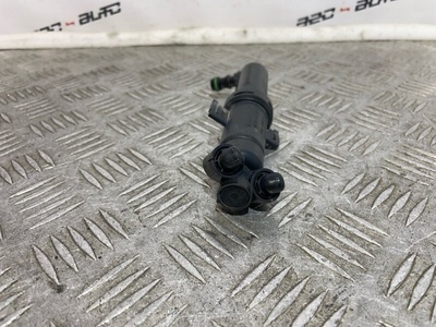 8p0955101b форсунка омывателя Audi A3 8P