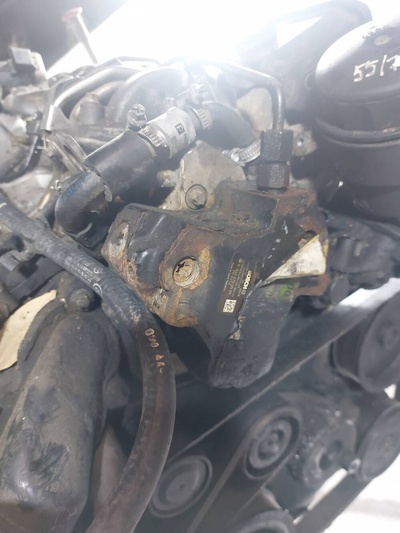 0445010145 ТНВД BOSCH. задний привод. Mercedes-Benz Vito W639 2007 ,6420700501
