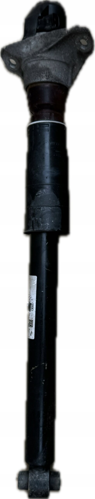 8W0616025F audi a4 a5 8w b9 амортизатор задняя