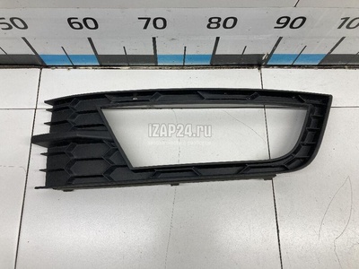 5E08076819B9 Решетка в бампер левая VAG Octavia (A7) (2013 - 2020)
