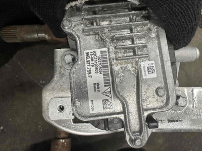 95b341010e Раздаточная коробка Porsche Macan I рестайлинг (2018—2021) 2020 , 95b927755f