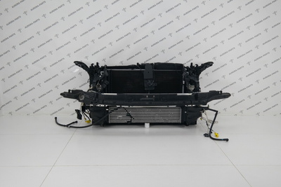 8W0145805AD Кассета радиаторов в сборе 2.0 Бензин Audi A6 C8 2018