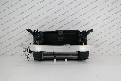 8W0145805AD Кассета радиаторов в сборе 2.0 Бензин Audi A6 C8 2018