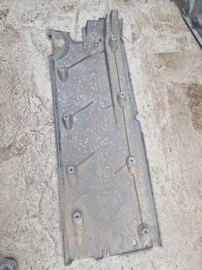 3C0825201D volkswagen passat b7 крышка шасси нижняя 3c0825201 3c0825271b универсал седан левая