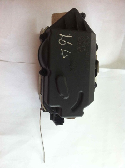 EZCME010 Замок багажника Mercedes ML W164 2007 ,A1647400735,A1647400435,251,211,A1647400335,A1647400035,A1647400300