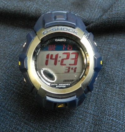 Часы casio g - shock g - 3011 - 2v отличный состояние в рабочем состоянии