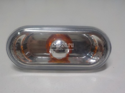 2K0949117B Повторитель на крыло белый VAG Caddy III (2004 - 2015)