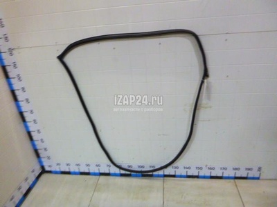 821303D001 Уплотнитель (наружный) Hyundai-Kia Sonata IV (EF)/ Sonata Tagaz (2001 - 2012)