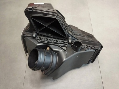 8R0133843C audi q5 8r корпус фильтра 8r0133837ac