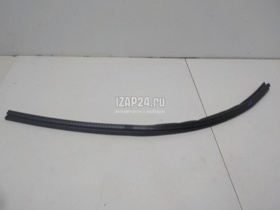 4L0837480 Уплотнитель двери VAG Q7 [4L] (2005 - 2015)