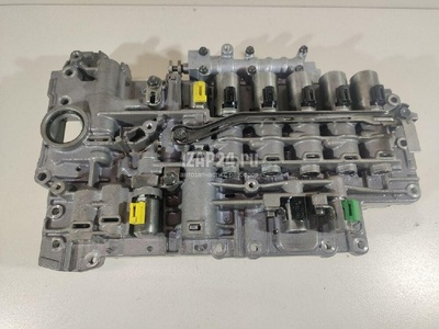 0C8325039 Блок клапанов VAG Q7 [4L] (2005 - 2015)