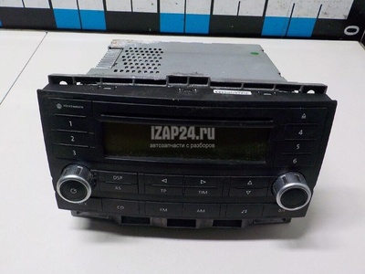 7L6035195B Магнитола VAG Touareg (2002 - 2010)