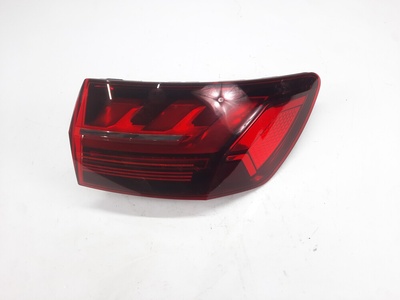 8W9945092AC audi a4 b9 рестайлинг фонарь правая avant matrix европа фара