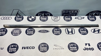 24431720 Уплотнитель двери передний Opel Vectra/C 2002-2008 , 5154064