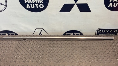 5154089 Уплотнитель двери задний Opel Astra/H 2004-2014 ,